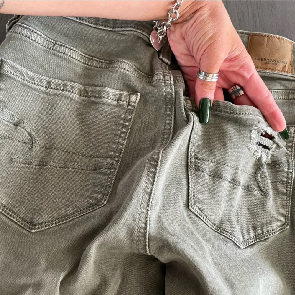 Pre distressed skinny jeans - Picture 5 of 6
